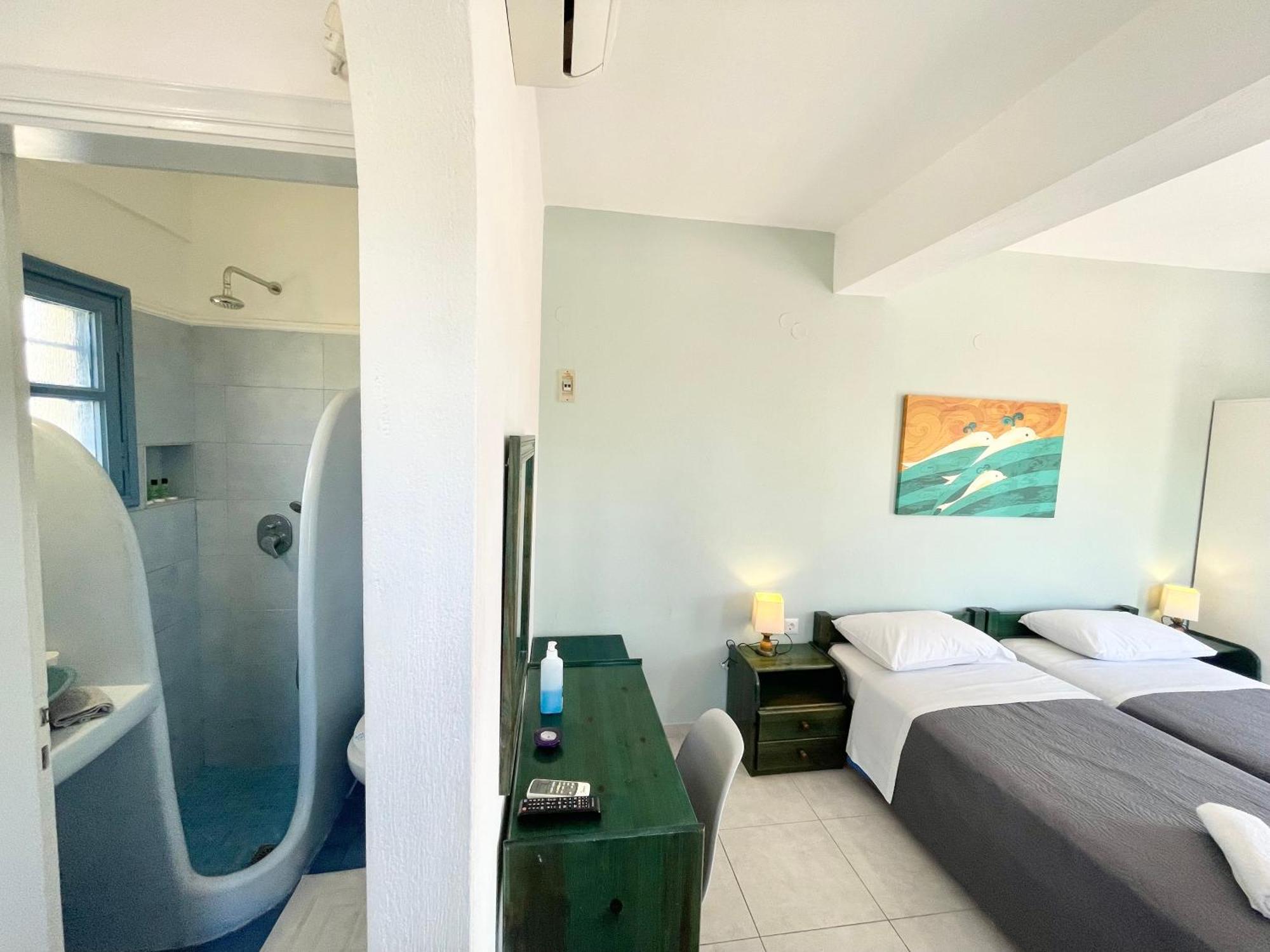 Asterias Mini Coastal Apartments Perivolos  Esterno foto